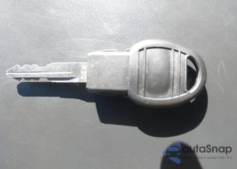 2010 Chrysler 300 Touring/Signature Series/Executive Series from USA, damaged, VIN 2C3CA5CV0AH241508